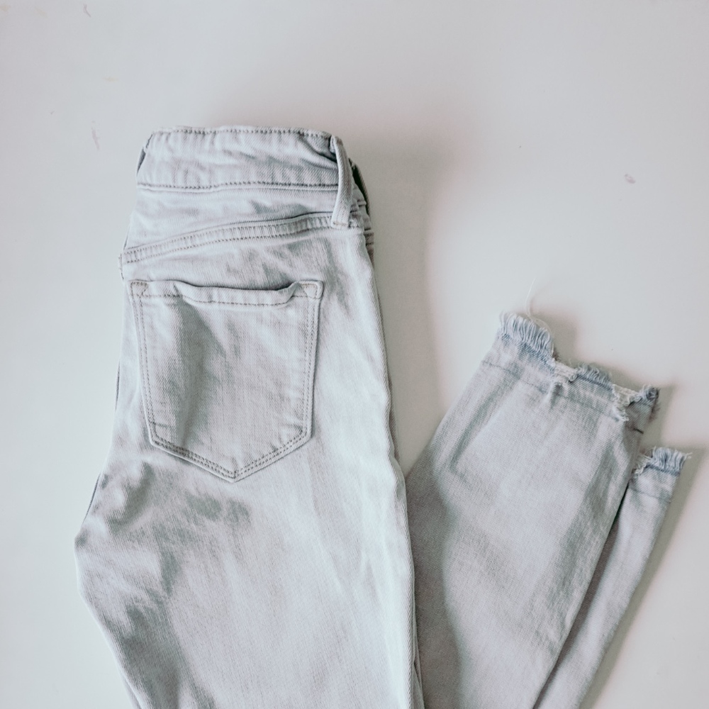 Old Navy High Waisted Light Wash Jeans